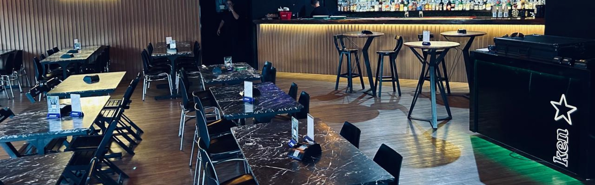 Dos Bacanas Bar Bar em Sorocaba Barzinho em Sorocaba Bar com música ao vivo Sorocaba